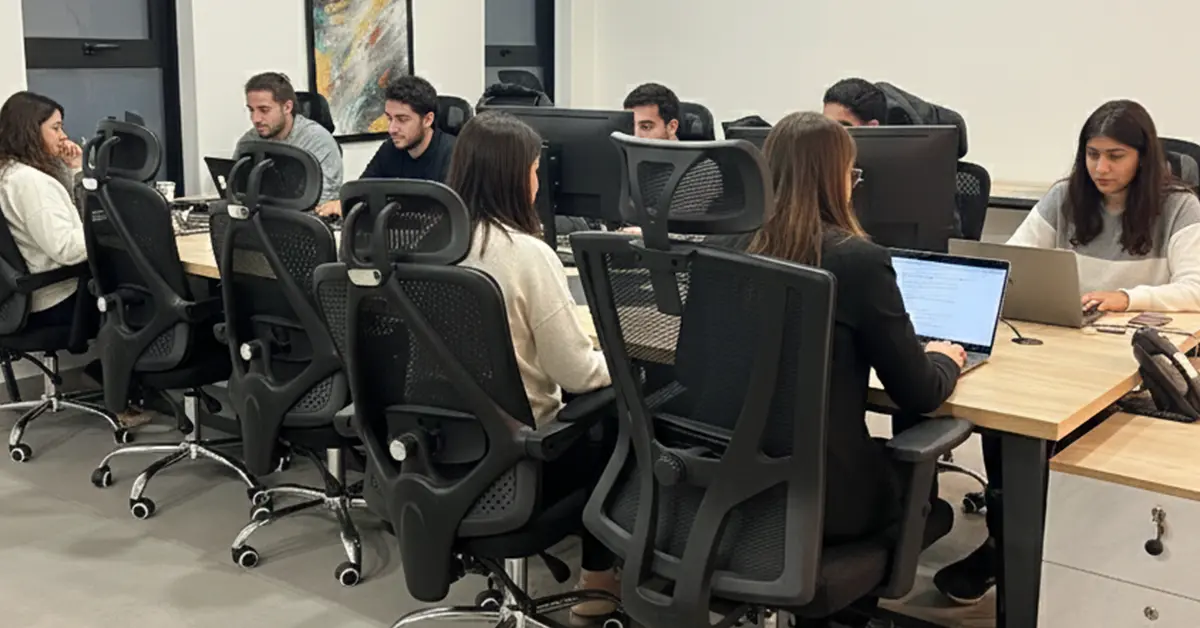 Why-Being-Around-Other-Entrepreneurs-Matters