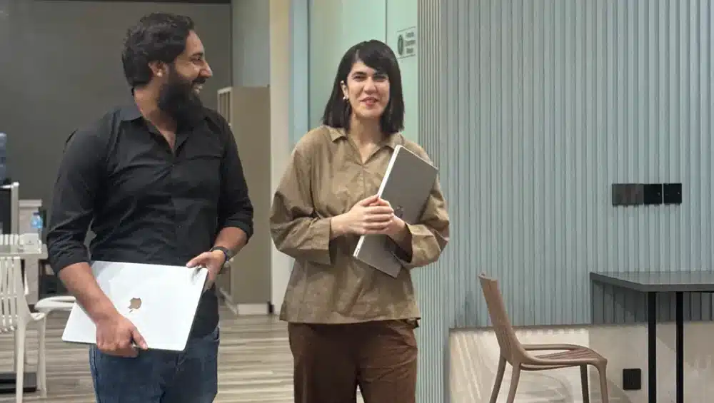 Why-Coworking-Spaces-Beat-Regular-Offices