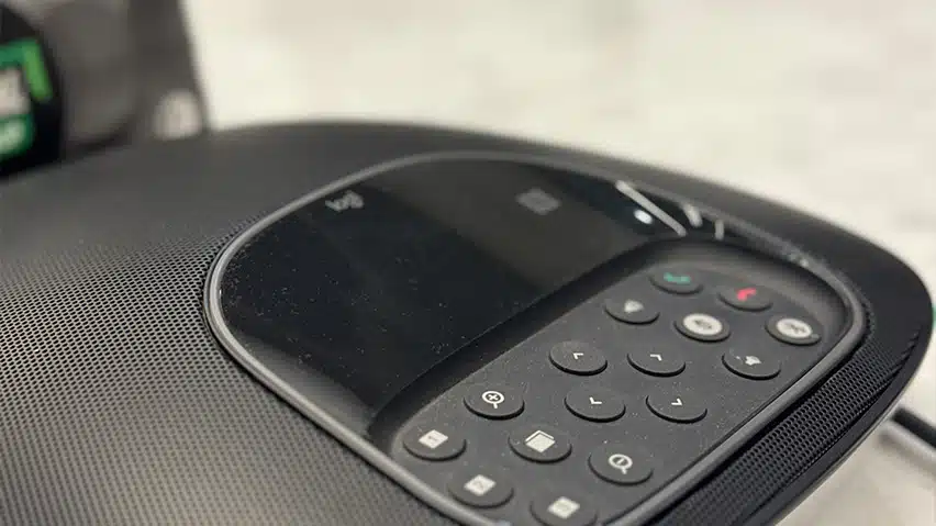 high-tech-AV-equipment-board-room-workpod