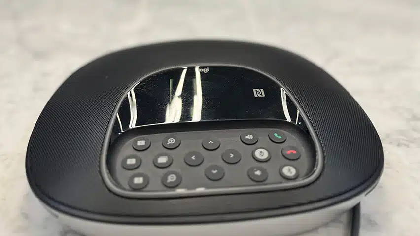 high-tech-AV-equipments-workpod