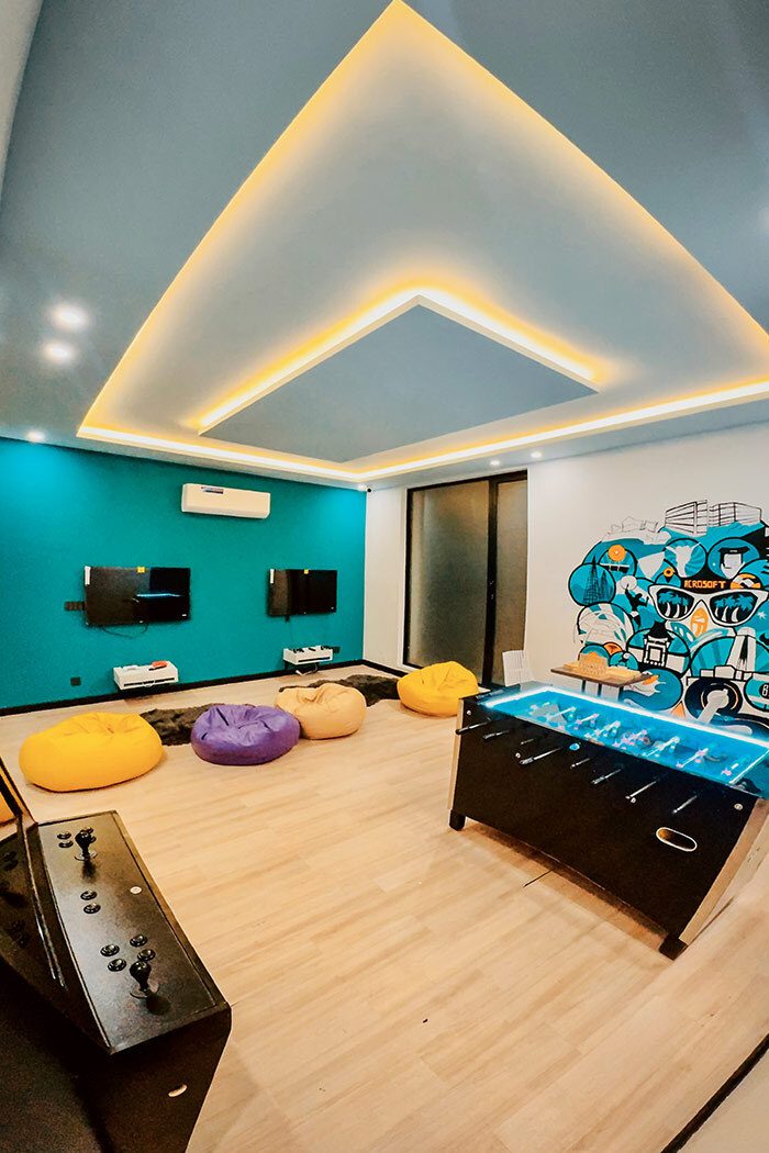 game-space-workpod