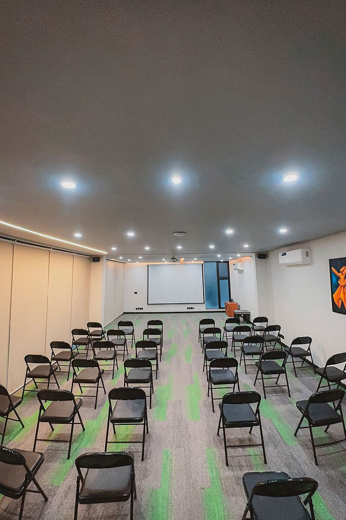 indoor-event-space-workpod